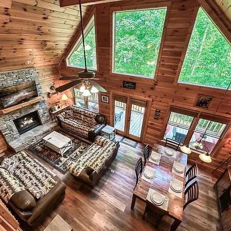 Peaceful Family Cabin With Hot Tub, Game Room, & More! Sevierville Exterior foto